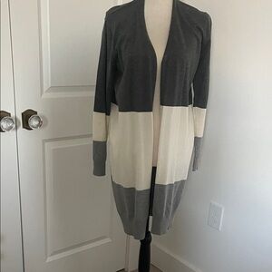 Gray and Cream Women's Open Cardigan Sweater